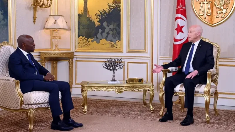 Kais Saïed reçoit le directeur général de l’OIT